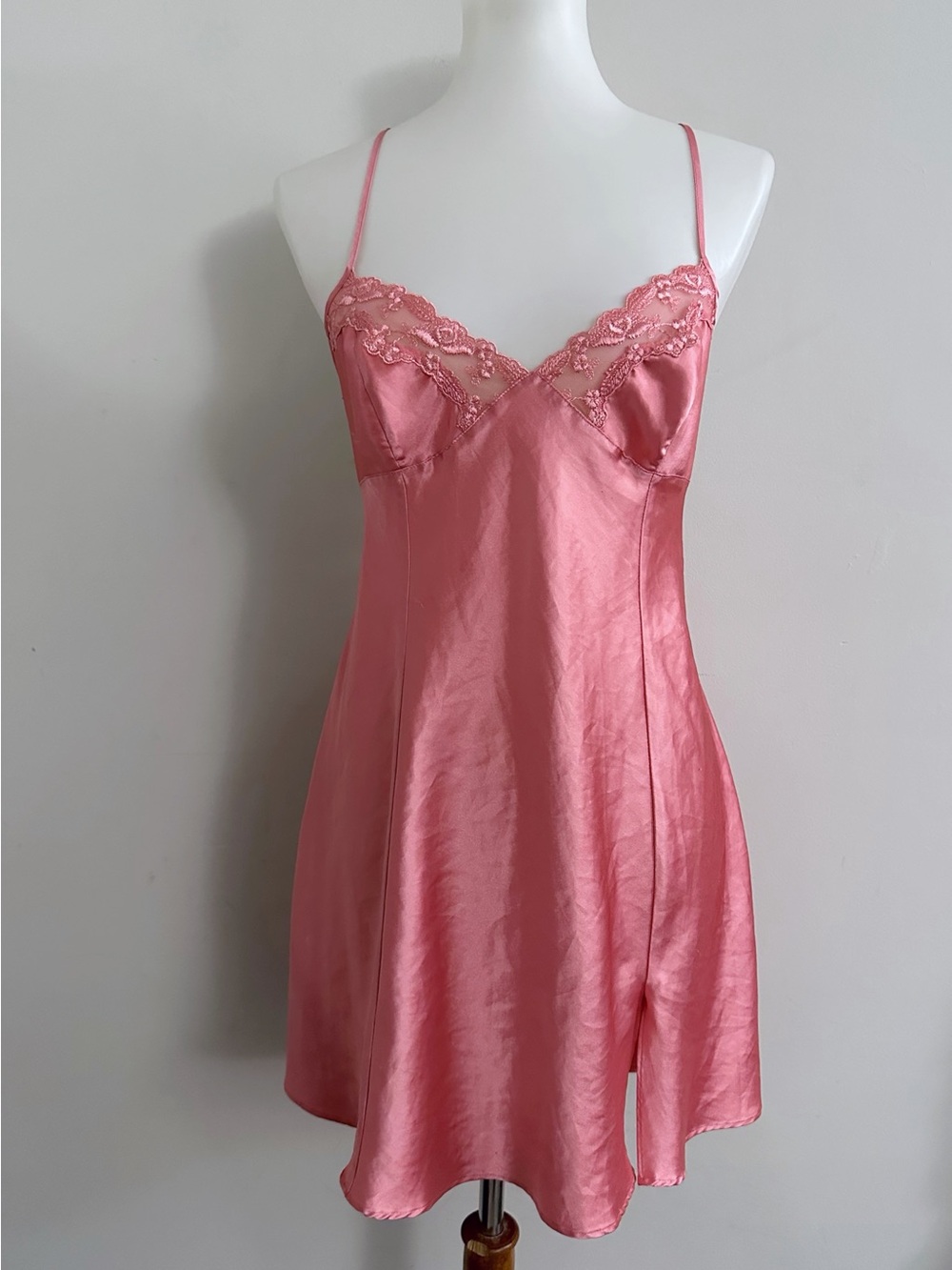 Victoria's secret Lace Trim Chemise Slip Dress Nightgown Sleepwear Romantic